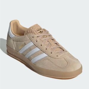 Adidas Gazelle Magic Beige/Cloud White/Gum. New in box. SOLD OUT. Size 8 women.